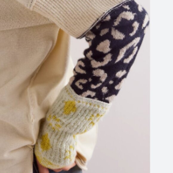 new Free People Tiger Style Cuff Sweater 257 3S2 - Picture 8 of 10